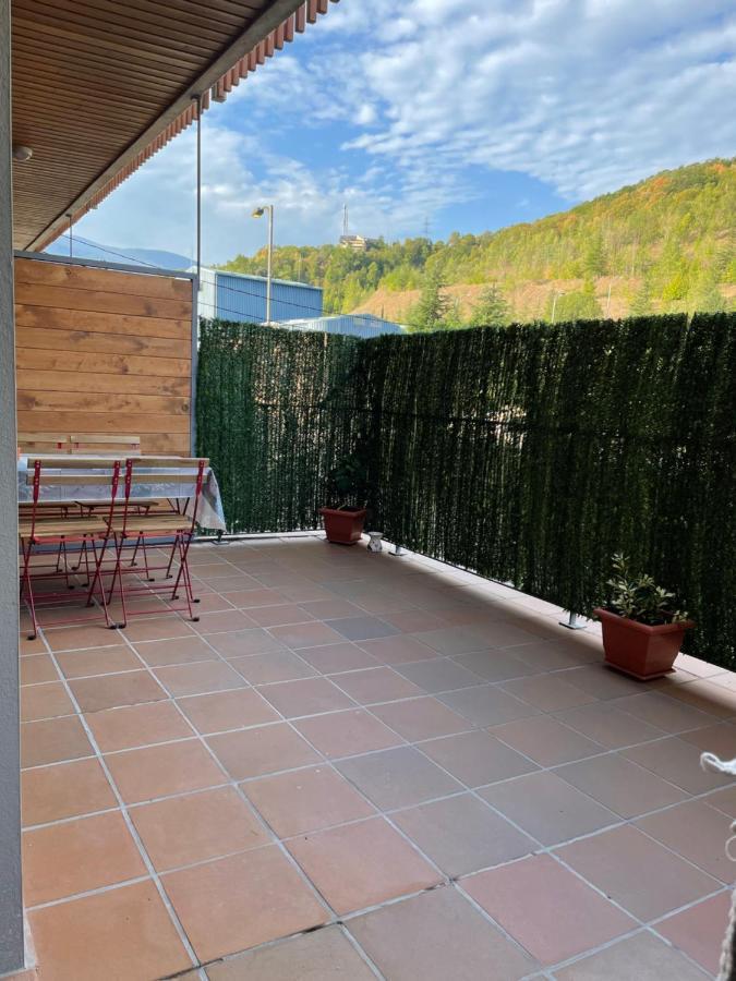 Precioso Calido Apartamento En Sort Con Terraza Lejlighed Eksteriør billede
