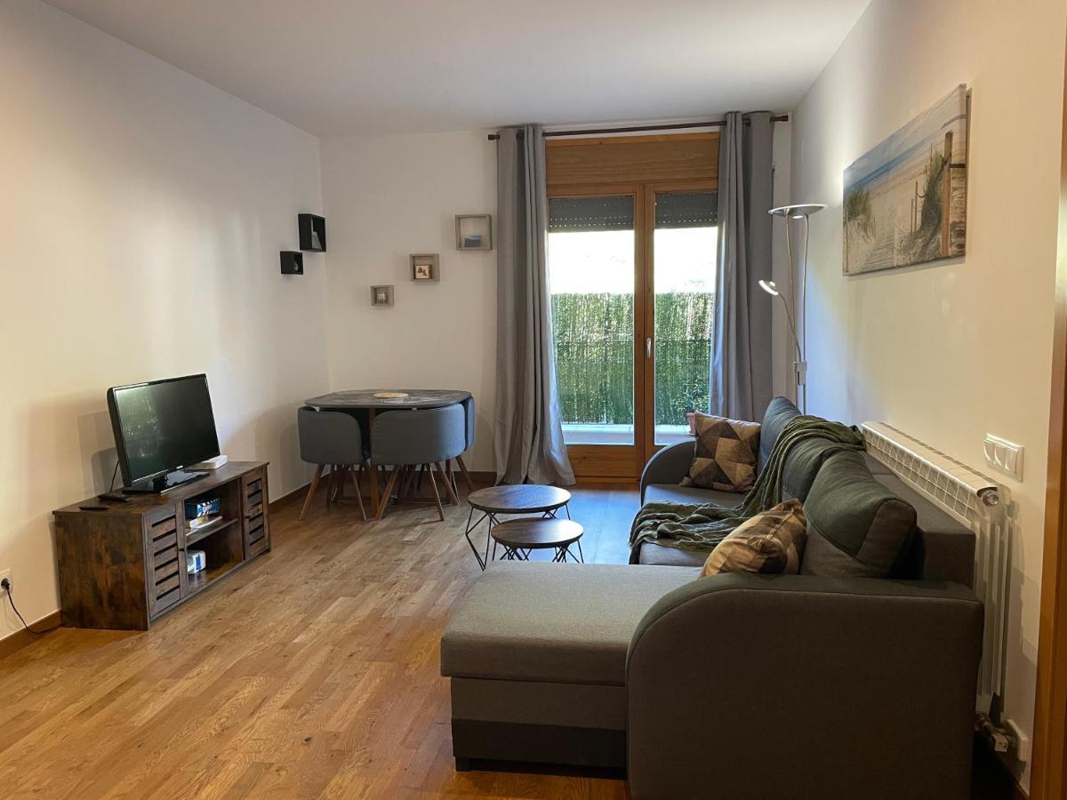 Precioso Calido Apartamento En Sort Con Terraza Lejlighed Eksteriør billede
