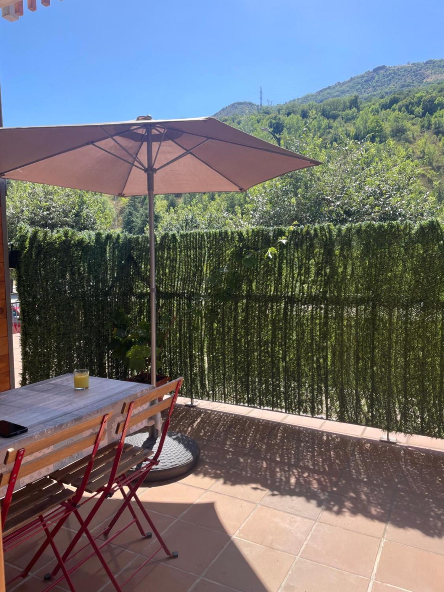 Precioso Calido Apartamento En Sort Con Terraza Lejlighed Eksteriør billede
